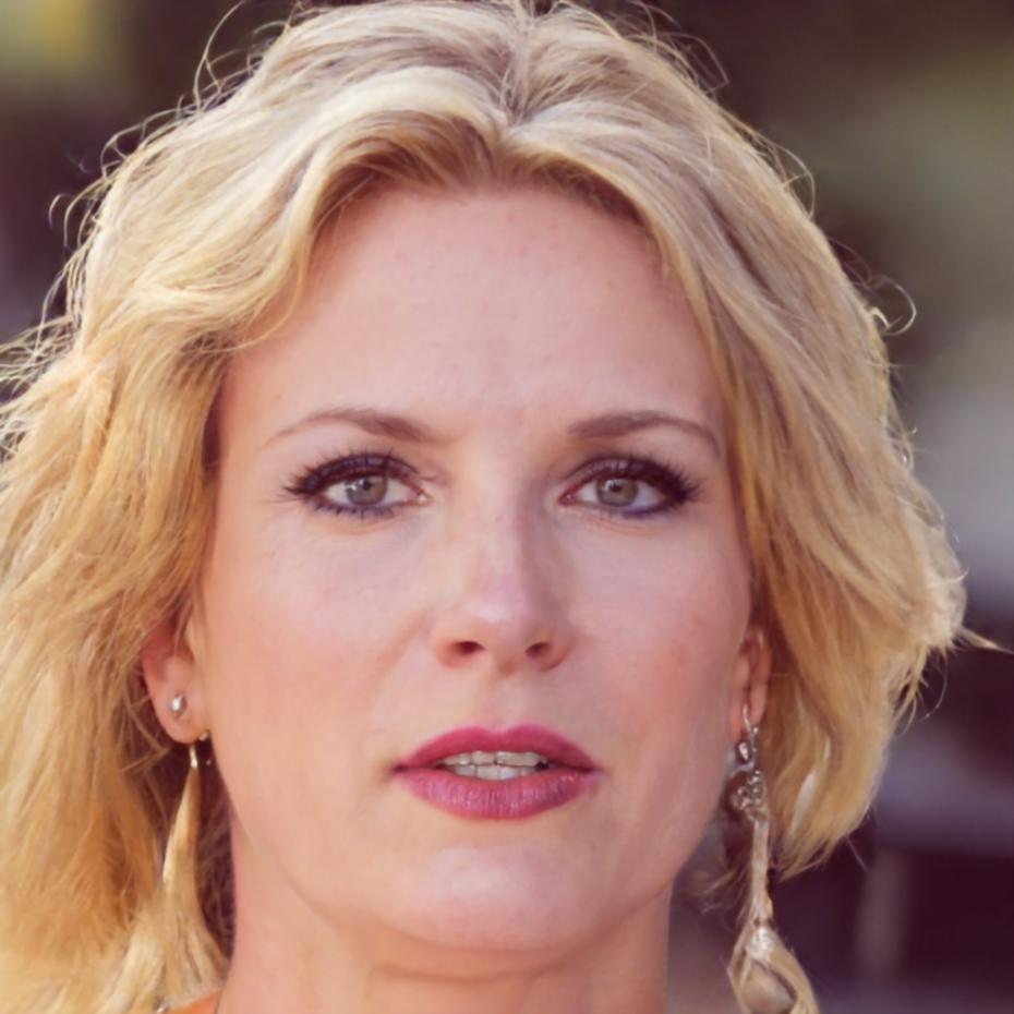 Elif Tuğçe Özen profil fotoğrafı